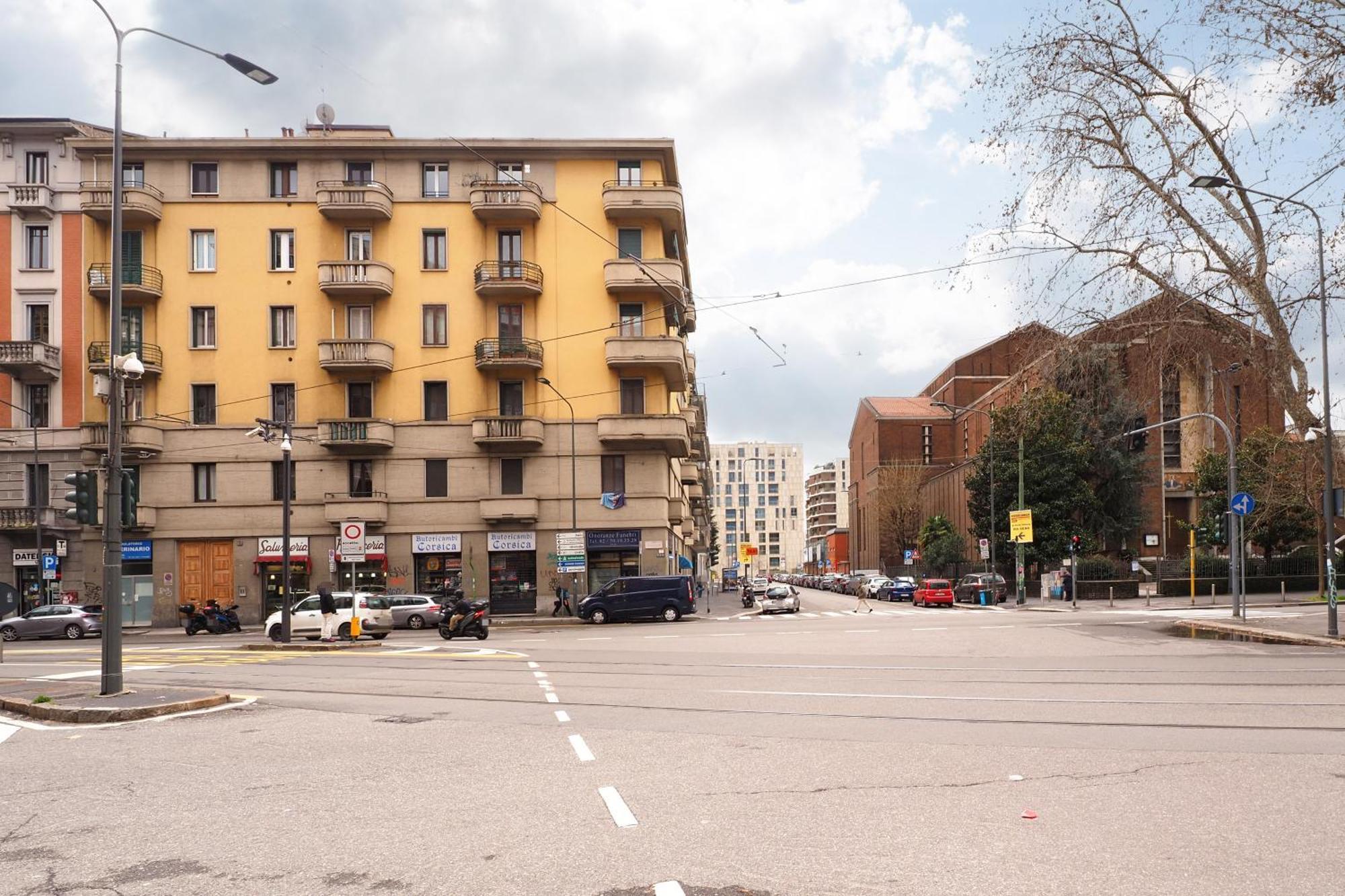 Luminoso Appartamento Con Terrazzo Forlanini Linate Milan Exterior photo
