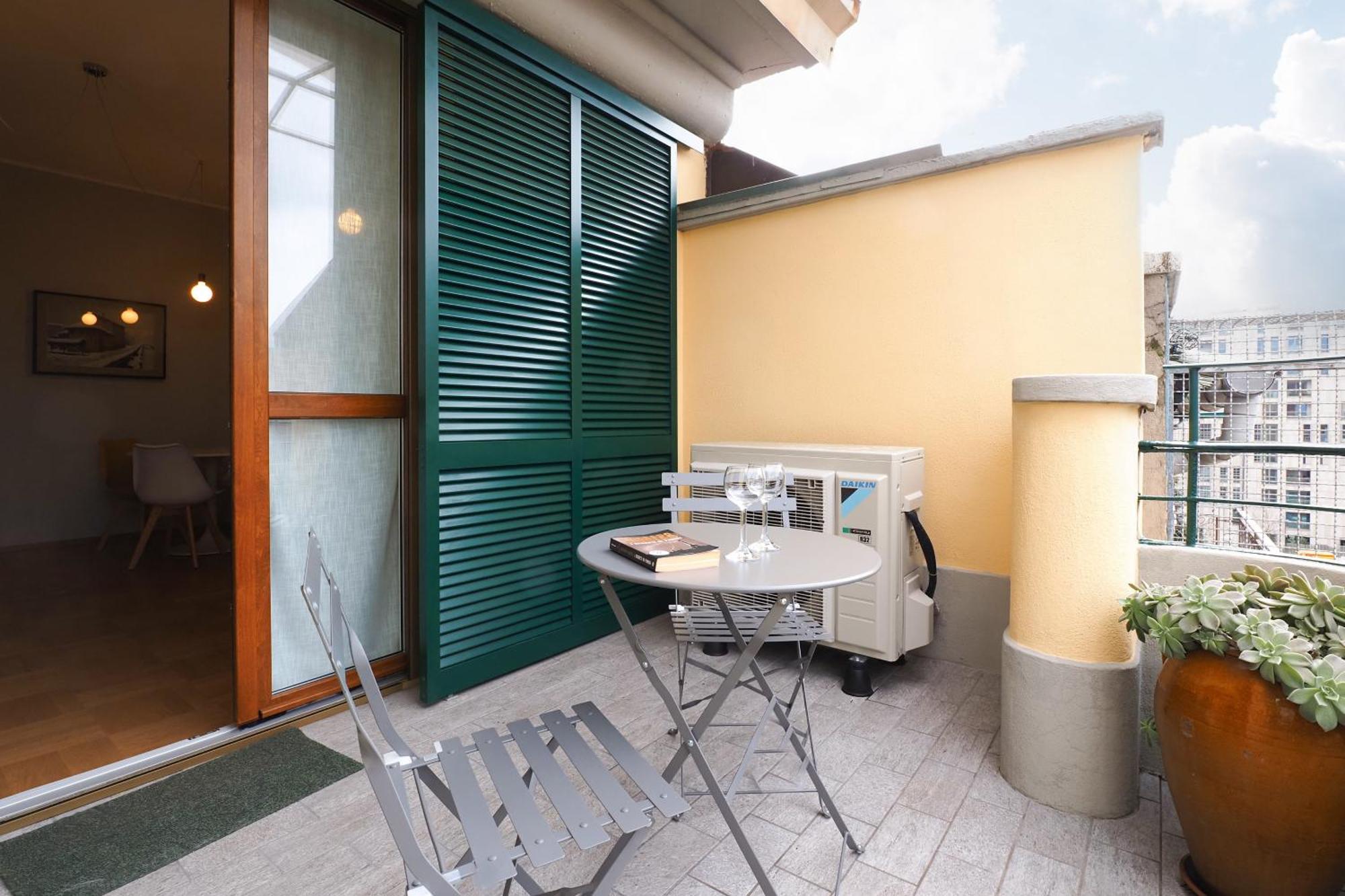 Luminoso Appartamento Con Terrazzo Forlanini Linate Milan Exterior photo